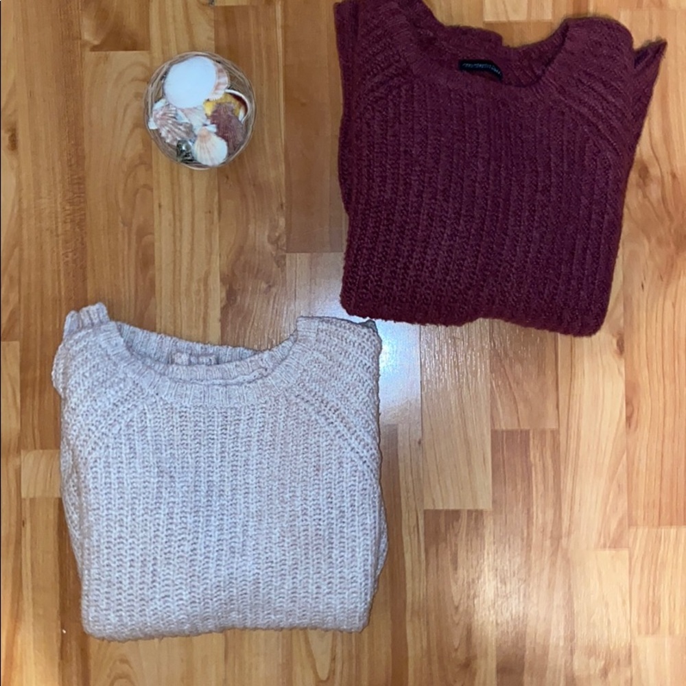 American Eagle Sweaters you get both